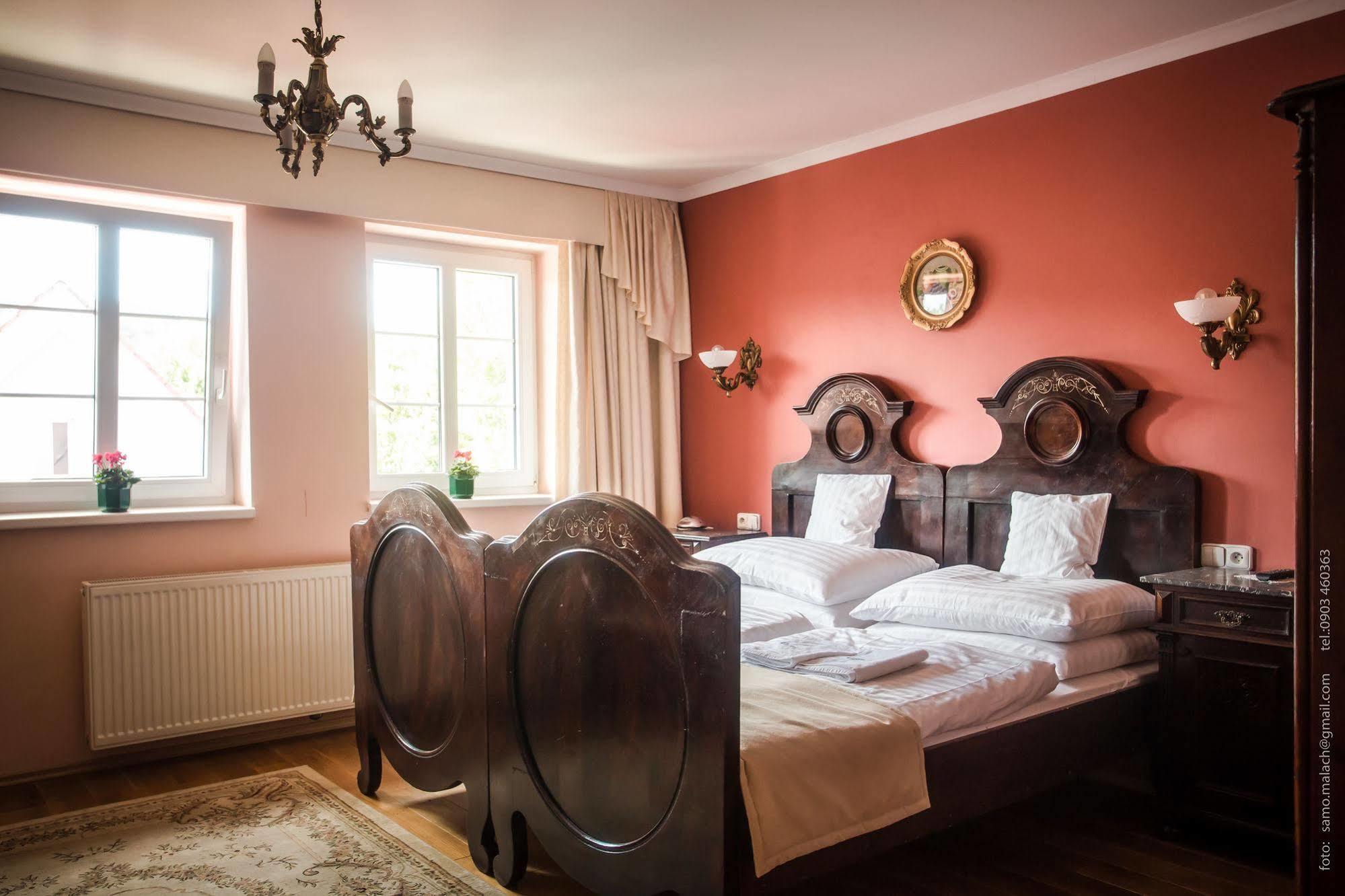 Hotel Bojnicky Vinny Dom Bojnice Eksteriør billede